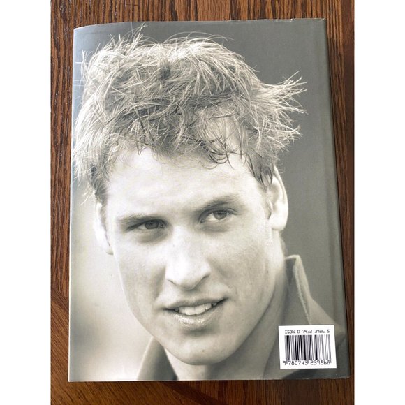 William by Tim Graham and Peter Archer (Hardcover) - Picture 3 of 3